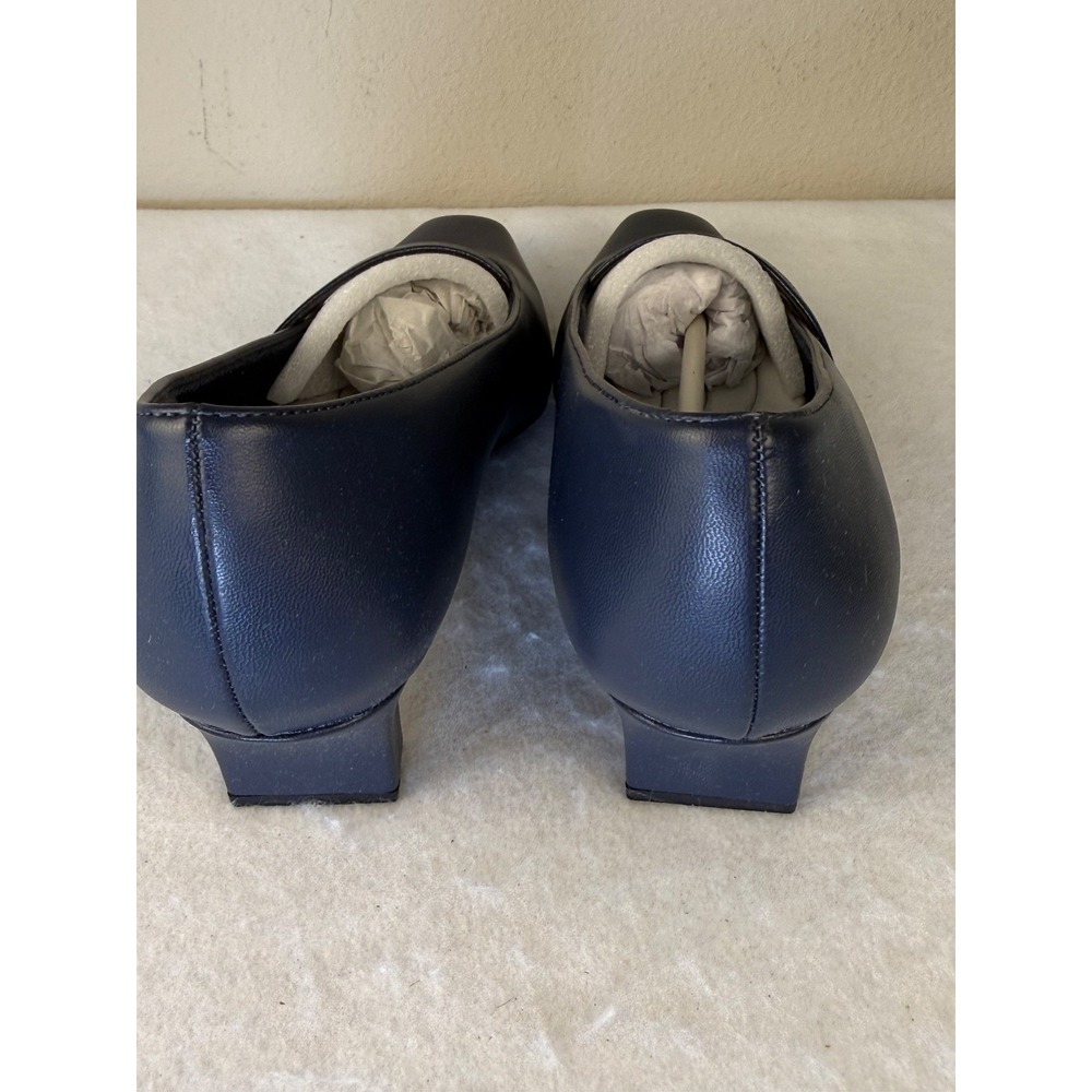 Easy Street Entice Flats Womens 10M Navy Slip On Comfort Dress Shoes NWOB - Picture 3 of 6